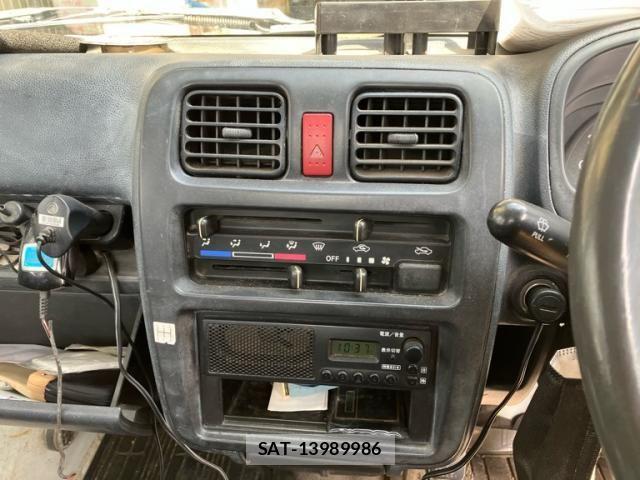 Suzuki CARRY TRUCK 2004-07 8561380-17