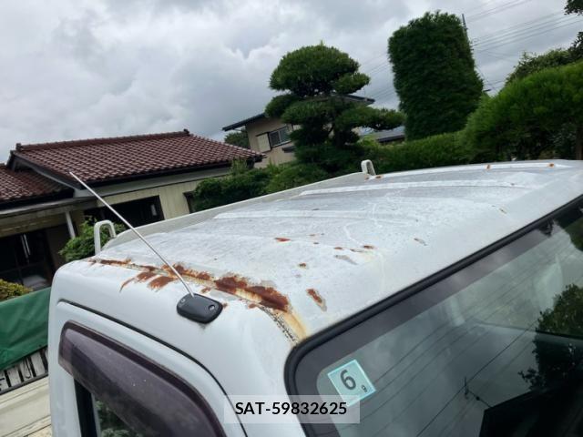 Suzuki CARRY TRUCK 2009-10 8561378-8