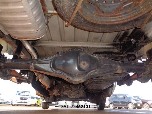 Suzuki CARRY TRUCK 2006-08 8561379-17