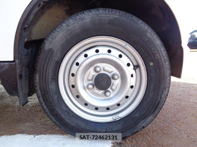 Suzuki CARRY TRUCK 2006-08 8561379-20