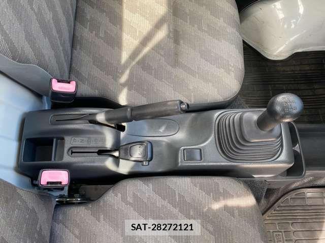Suzuki CARRY TRUCK 2005-10 8626112-18