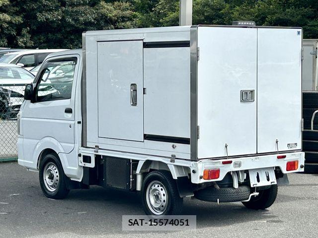 Suzuki CARRY TRUCK 2018-06 8658363-12