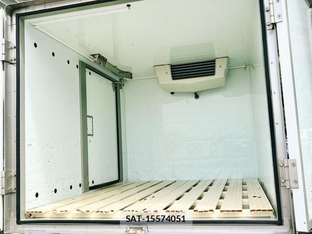 Suzuki CARRY TRUCK 2018-06 8658363-14