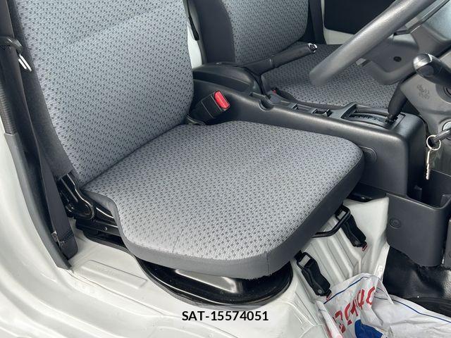 Suzuki CARRY TRUCK 2018-06 8658363-20