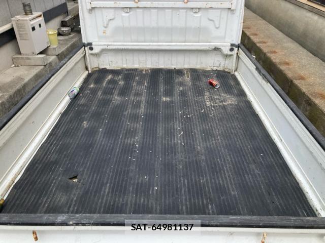 Suzuki CARRY TRUCK 2012-01 8658370-9