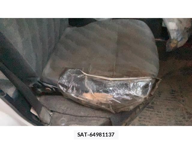 Suzuki CARRY TRUCK 2012-01 8658370-19