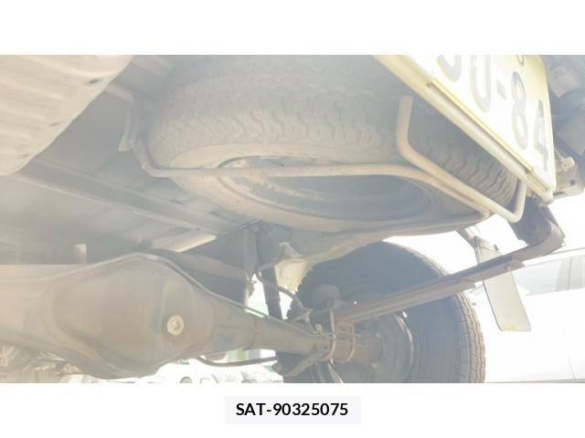 Suzuki CARRY TRUCK 2006-07 8658372-14