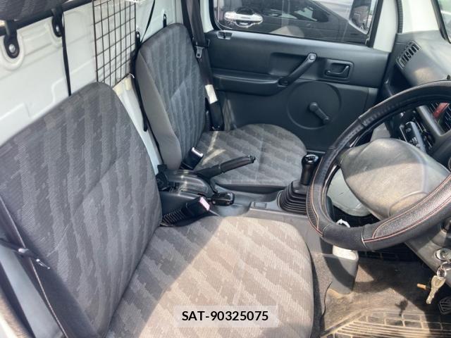 Suzuki CARRY TRUCK 2006-07 8658372-6