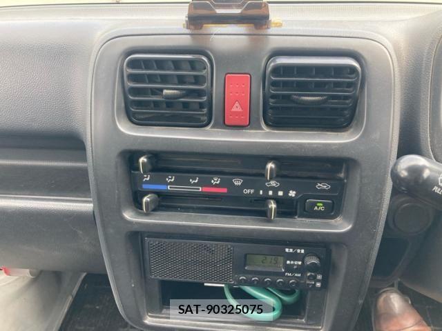 Suzuki CARRY TRUCK 2006-07 8658372-8