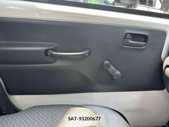 Suzuki CARRY TRUCK 2014-06 8665921-11