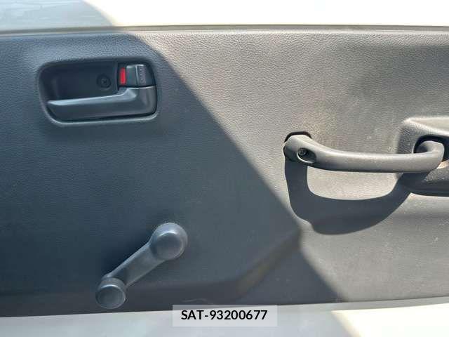Suzuki CARRY TRUCK 2014-06 8665921-8