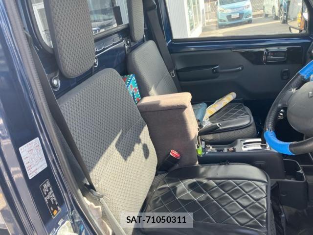 Suzuki CARRY TRUCK 2015-06 8658368-12