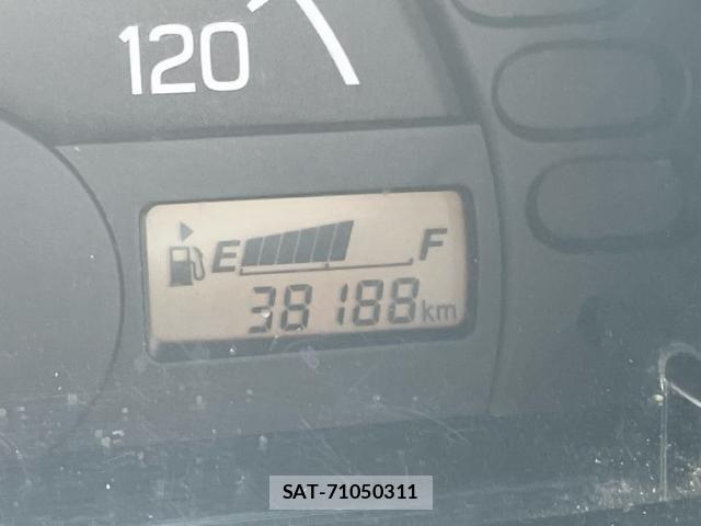 Suzuki CARRY TRUCK 2015-06 8658368-17