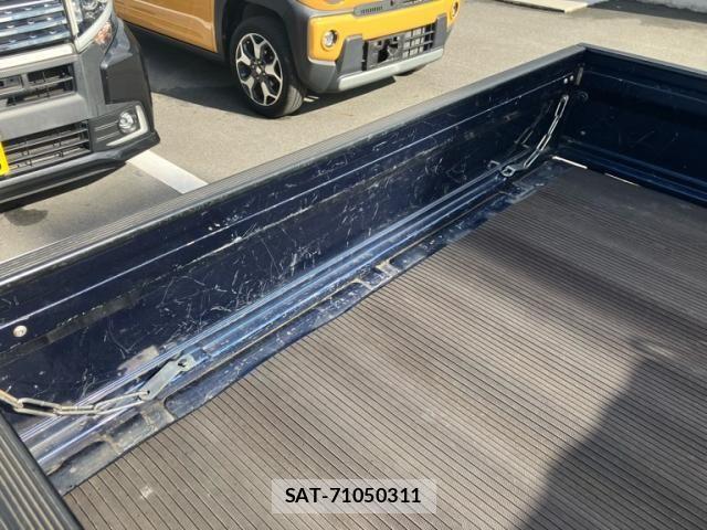 Suzuki CARRY TRUCK 2015-06 8658368-19