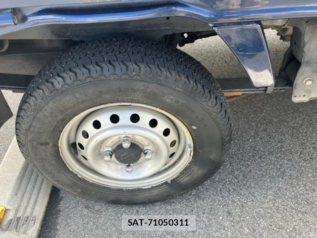 Suzuki CARRY TRUCK 2015-06 8658368-6