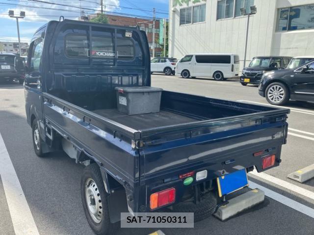 Suzuki CARRY TRUCK 2015-06 8658368-8