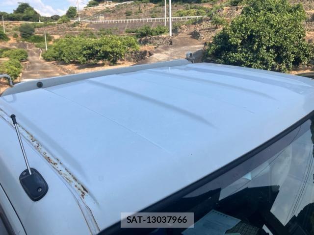 Suzuki CARRY TRUCK 2005-03 8685281-8