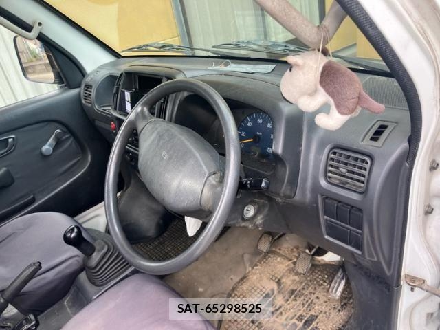 Suzuki CARRY TRUCK 2002-03 8685283-14