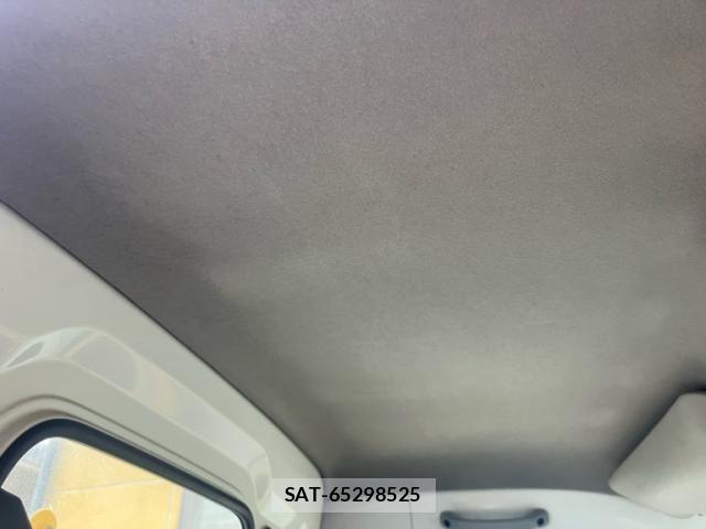 Suzuki CARRY TRUCK 2002-03 8685283-18