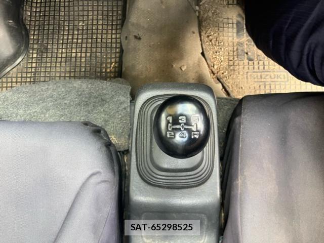 Suzuki CARRY TRUCK 2002-03 8685283-25