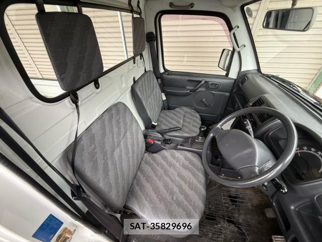 Suzuki CARRY TRUCK 2004-02 8795468-7