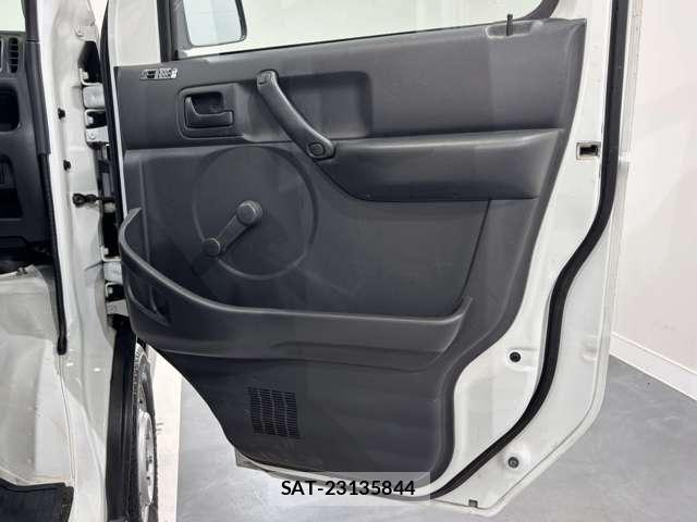 Suzuki CARRY TRUCK 2013-02 8795466-26