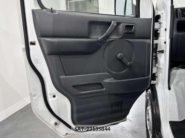 Suzuki CARRY TRUCK 2013-02 8795466-27