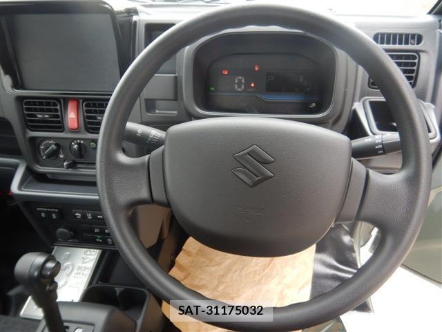 Suzuki CARRY TRUCK 2026-03 8795463-9