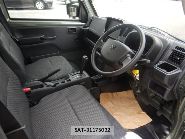 Suzuki CARRY TRUCK 2026-03 8795463-10