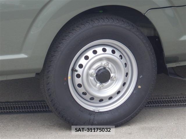 Suzuki CARRY TRUCK 2026-03 8795463-14