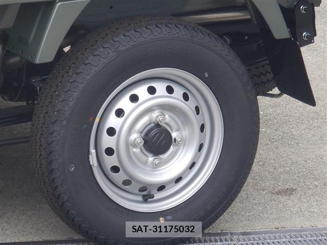 Suzuki CARRY TRUCK 2026-03 8795463-15