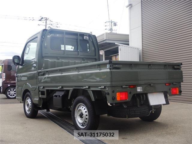 Suzuki CARRY TRUCK 2026-03 8795463-6
