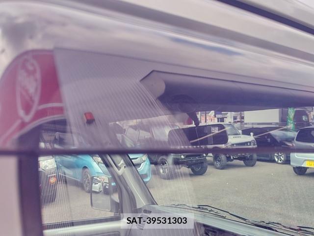 Suzuki CARRY TRUCK 2018-08 8828185-15