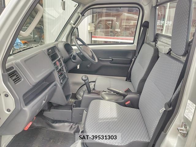 Suzuki CARRY TRUCK 2018-08 8828185-24