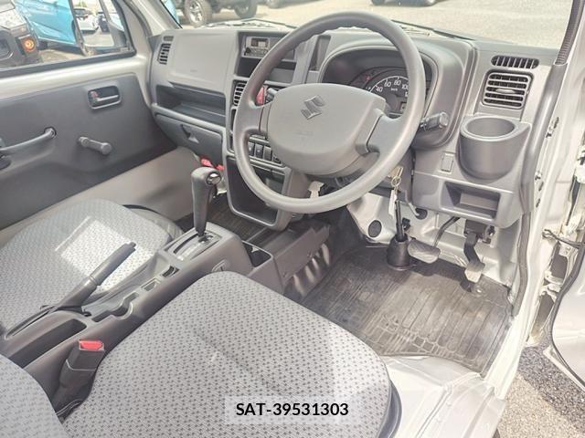 Suzuki CARRY TRUCK 2018-08 8828185-7