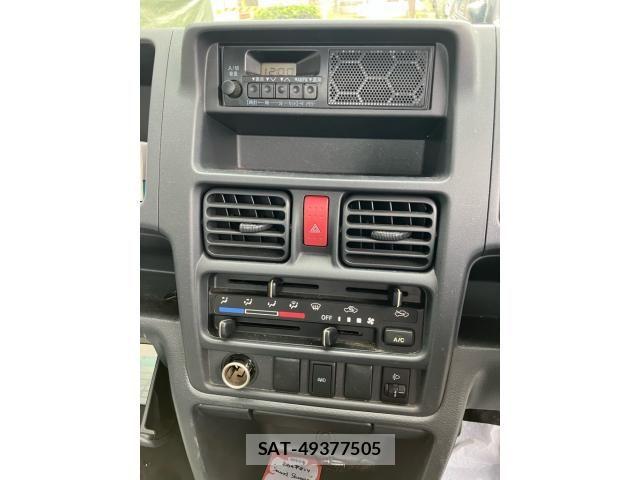Suzuki CARRY TRUCK 2015-04 8828187-10