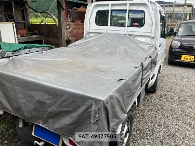 Suzuki CARRY TRUCK 2015-04 8828187-3