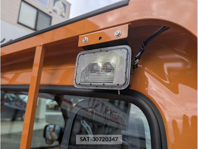 Suzuki CARRY TRUCK 2025-09 8828184-10