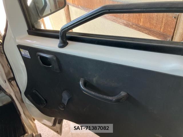 Suzuki CARRY TRUCK 2008-10 8828189-11