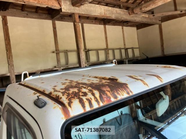 Suzuki CARRY TRUCK 2008-10 8828189-3
