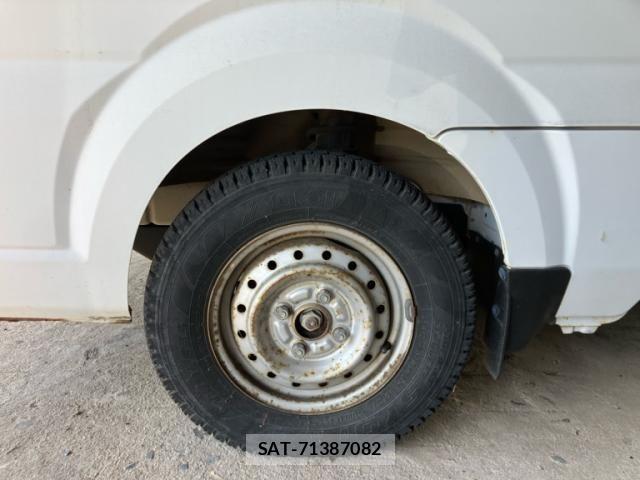 Suzuki CARRY TRUCK 2008-10 8828189-6