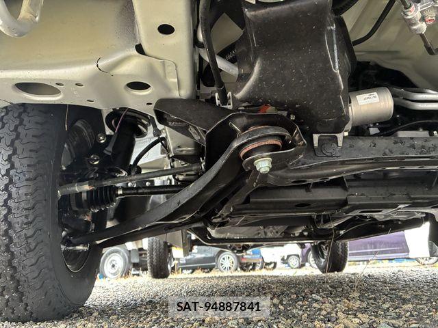 Suzuki CARRY TRUCK 2025-06 8848433-13