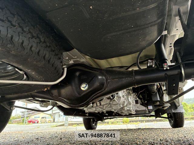 Suzuki CARRY TRUCK 2025-06 8848433-16