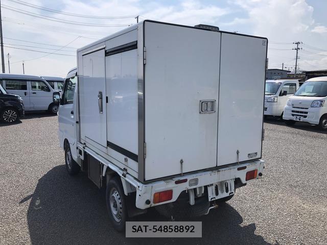Suzuki CARRY TRUCK 2018-07 8848432-7