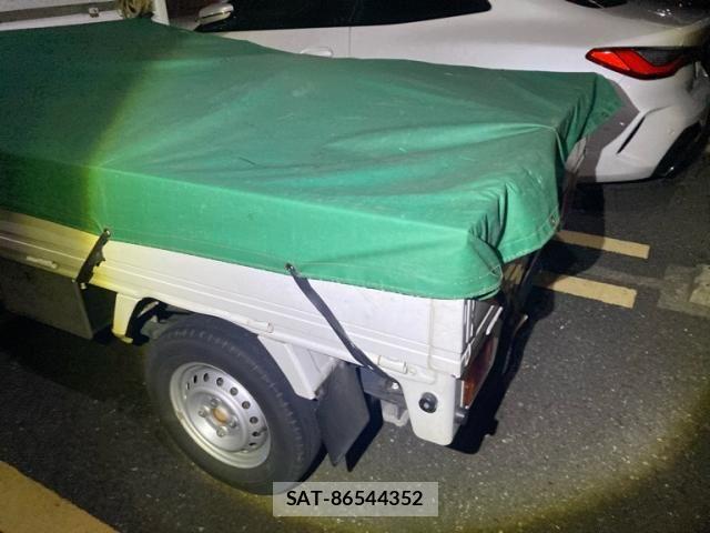 Suzuki CARRY TRUCK 2014-11 8848436-6