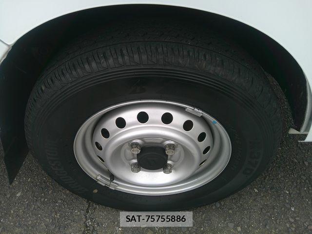Suzuki CARRY TRUCK 2018-08 8879042-29