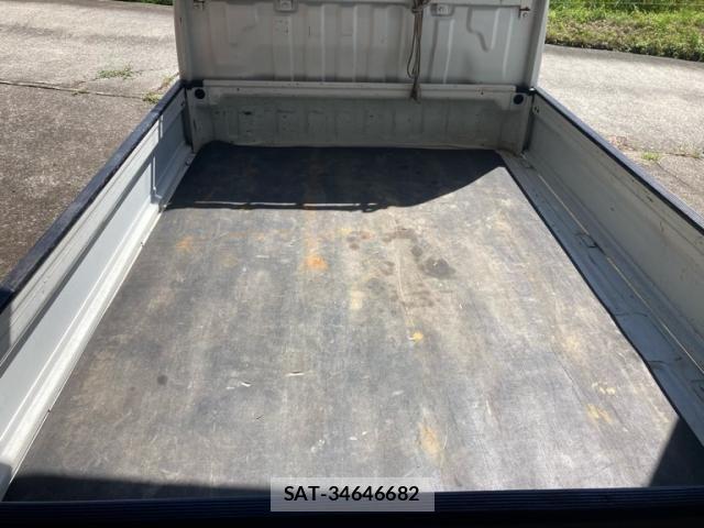 Suzuki CARRY TRUCK 2007-03 8879048-5