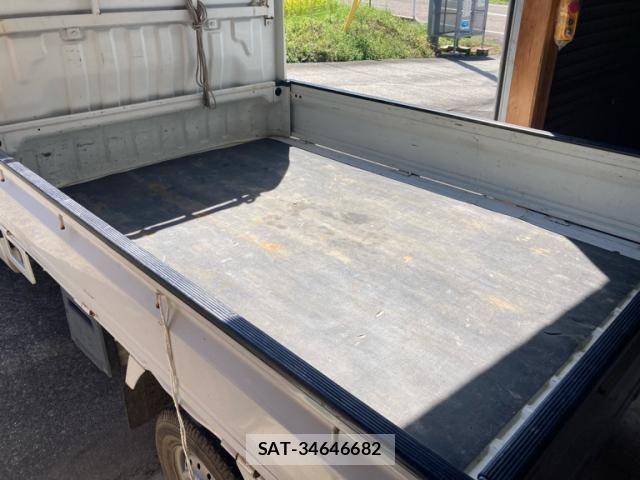 Suzuki CARRY TRUCK 2007-03 8879048-6