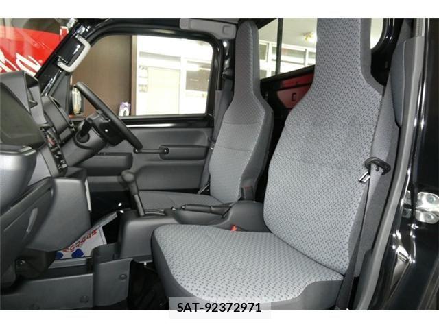 Suzuki CARRY TRUCK 2026-09 8879039-8