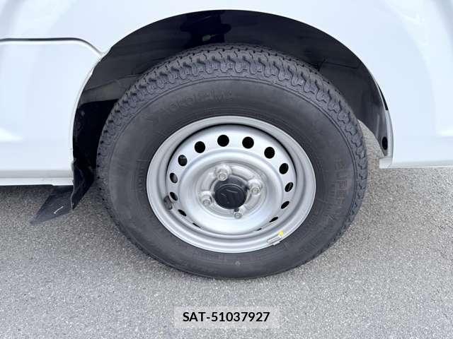 Suzuki CARRY TRUCK 2025-09 8244814-15